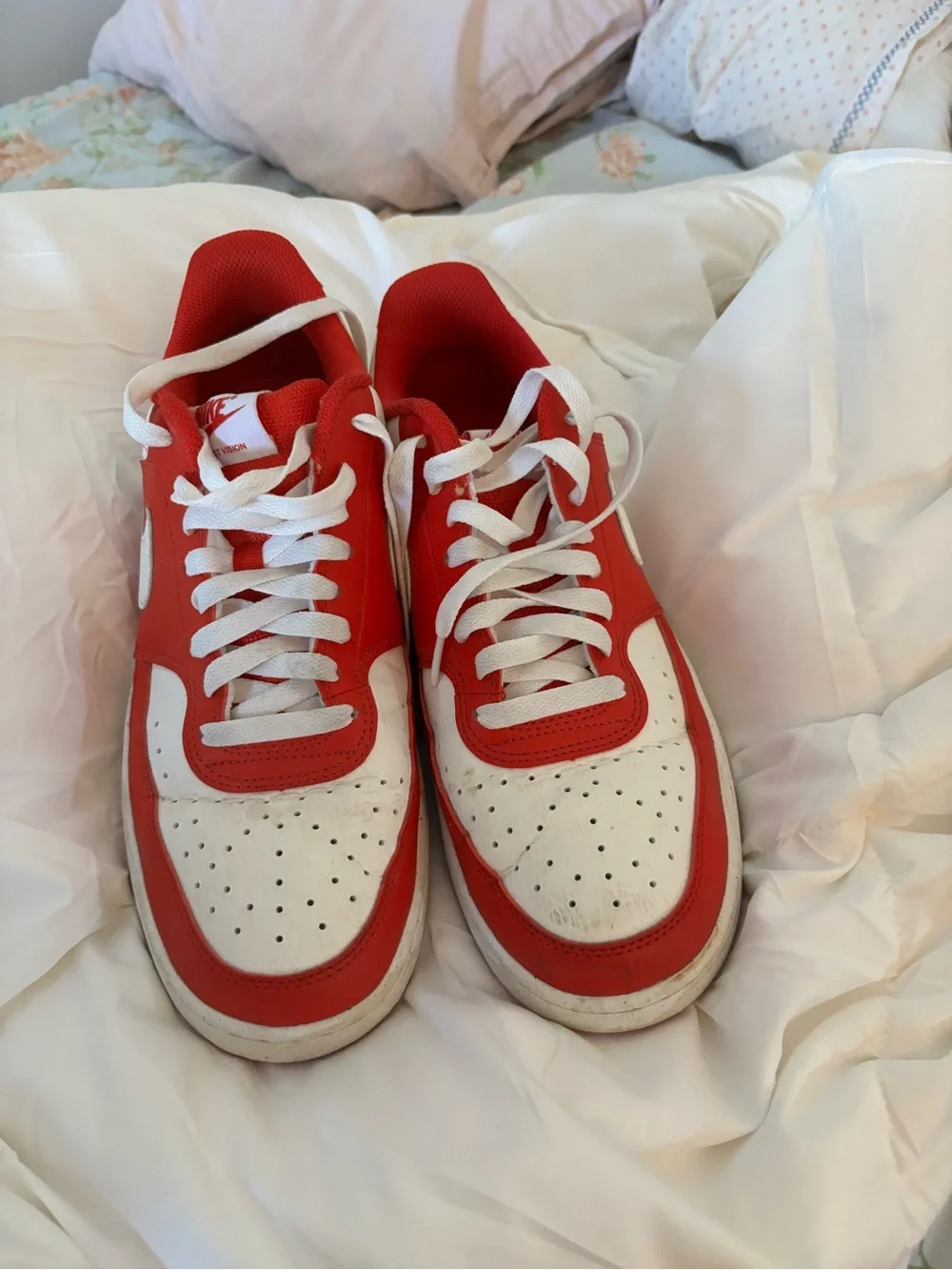 Nike Red and White Low-Top Sneakers with Mesh Lining - Picture 1 of 7